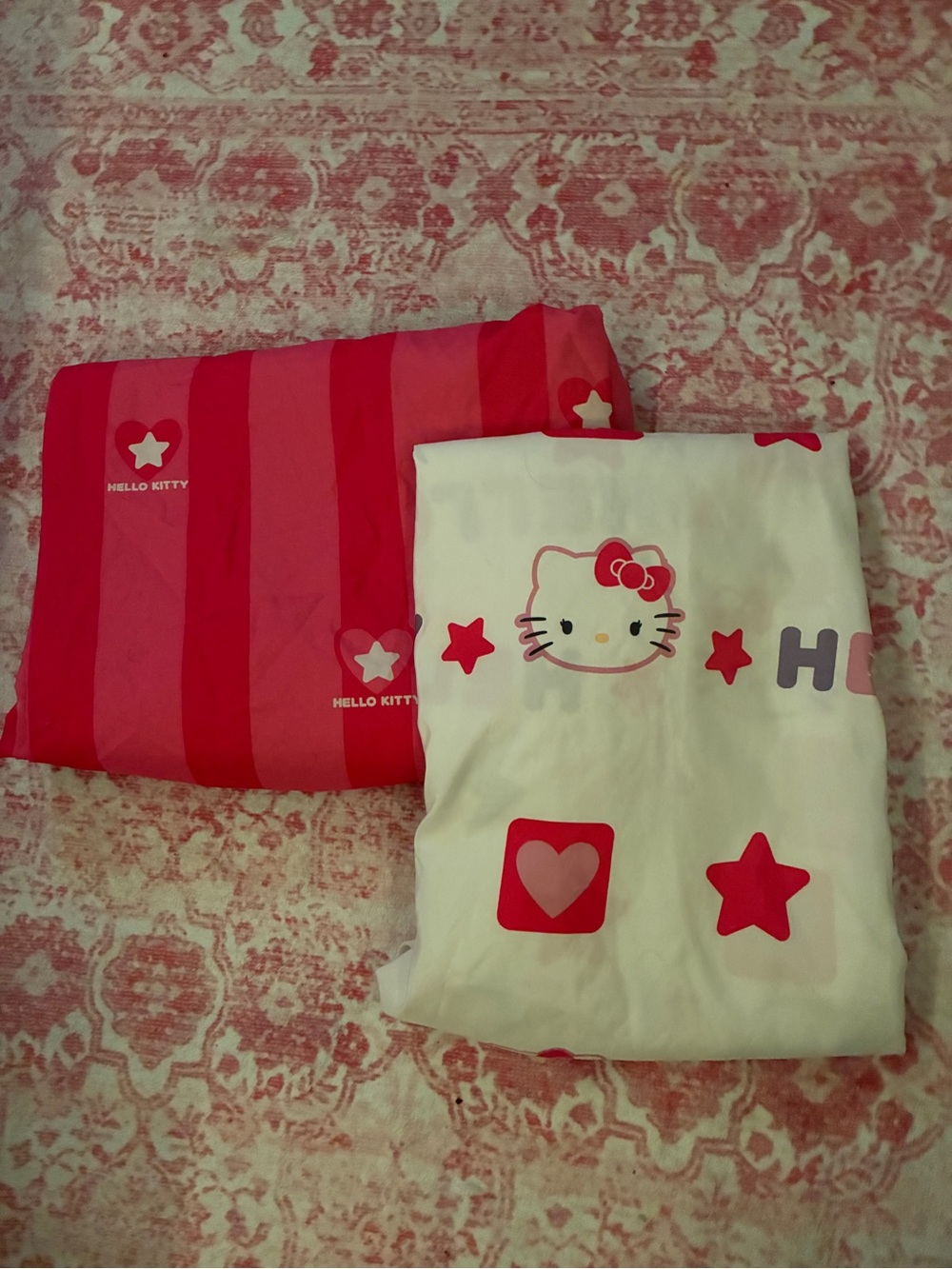 Hello Kitty Pink & Red Star Print Coverlet